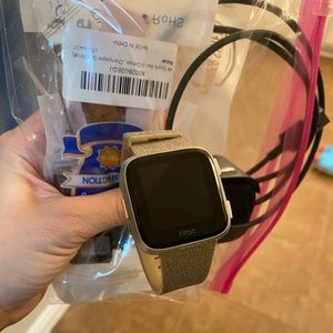Fitbit Versa 2